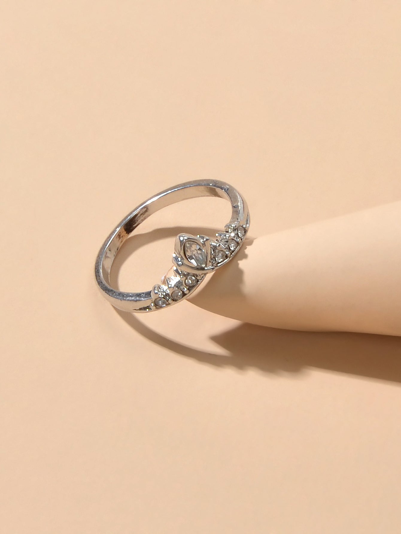 Luxurious Rhinestone Silver Crown Shape Finger Ring Anniversary Wedding Jewelry-0