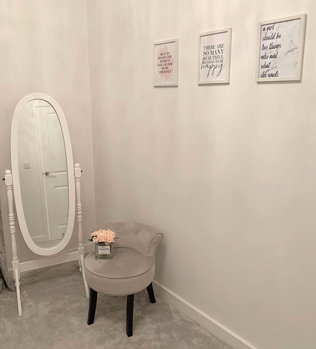 Momente der Schönheit – Inspirierende Wandkunst mit Zitaten